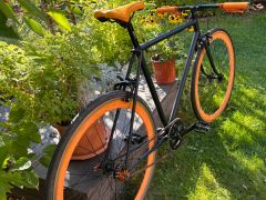 Predam mestsky bicykel s fixnym prevodom