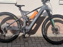 Cube stereo Race 750W