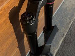 RockShox Zeb Select+  TOP Stav