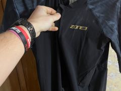 Uplne nova zone 3 kombineza, velkost M