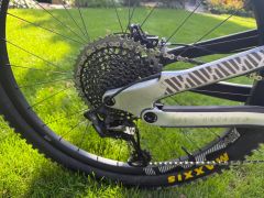 YT industries Jeffsy