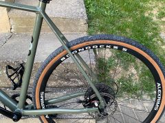 Gravel - Serious Gravix Pro