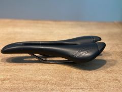 Selle San Marco sedlo Aspide Open-Fit Racing Narrow
