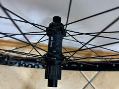 Dt swiss H1900 27,5 boost sada