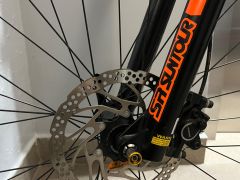 Zánovní Kellys Gate 30 29kola , Shimano XT, pevné osy