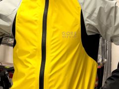 Bunda Gore bike wear