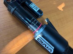RockShox Vivid ultimate DH 250x75
