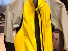 Bunda Gore bike wear