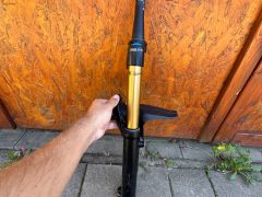Fox 36 Factory Grip2