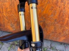 Fox 36 Factory Grip2