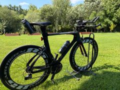 Predám zachovalý 3T triatlon bike