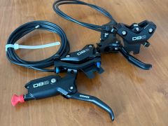 Nové nejazdené Sram DB8