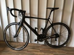 Predám karbónový cestný bicykel Fuji SL 1.5