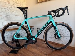 Bianchi Infinito CV karbon 2020