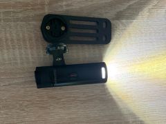 Predám Garmin varia UT 800