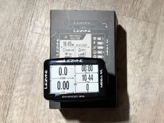 Cyklonavigace Lezyne Mega XL - v záruce, originální balení