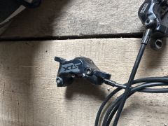 SLX 4-piesty