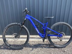 Trek Fuel Exe 9.5 veľkosť L Carbon