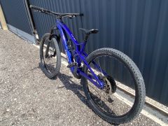 Trek Fuel Exe 9.5 veľkosť L, Carbon, iba 800km