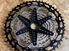 Kazeta Shimano SLX Cs-M7100 12sp. kazeta 10-51z.