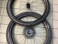 Schwalbe Albert Gravity Gravity Pro 27.5 x 250 Soft TLR