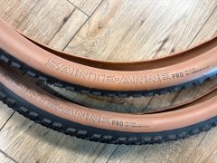 Bontrager Saint Anne Pro 29x2.4 XR TubelessReady