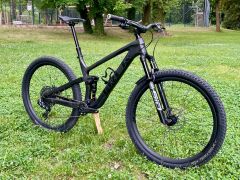 Trek Top Fuel 9.8 GX AXS Gen 3 - Zánovný