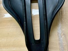 Trailové sedlo Bontrager Verse Short Trail Elite