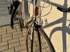 Predám titánový cestný bicykel Lynskey Helix