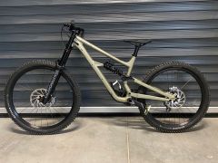 Spezialized Status S4