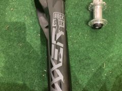 Cauko predám rockshox boxxer select + náboj formula 20x110 + predstavec ridealpha 31,6mm
