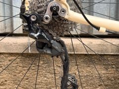 Felt F series