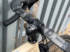 Felt F series
