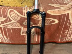 SR Suntour XCR 34 29 Boost AIR Rl-R Black 140mm. Dĺžka krku 180mm
