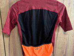 Dres Uyn krátky rukáv červený