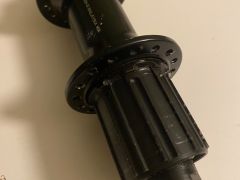 Shimano Fh-Mt400B 12x148 centerlock HG