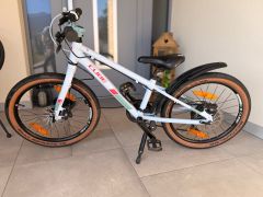 Detsky bicykel Cube Acid 200 Disc