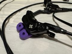 Formula Cura 4 jazdené s novými doštičkami