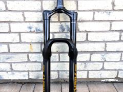 Rock Shox Lyrik Ultimate charger 2.1 rc2 29 boost gloss black 180mm