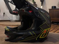 Troy lee desing d4
