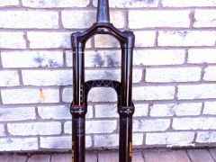 Rock Shox Lyrik Ultimate charger 2.1 rc2 29 boost gloss black 180mm