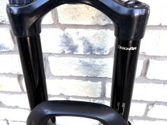 Rock Shox Lyrik Ultimate charger 2.1 rc2 29 boost gloss black 180mm