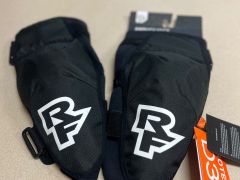 Race Face Ambush knee D30