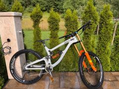 Saracen myst Carbon