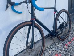 Open Mind Team Rapha eTab RED