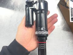 Rockshox delux ultimate  Rc2T