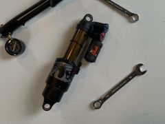 Fox float x2 factory kashima