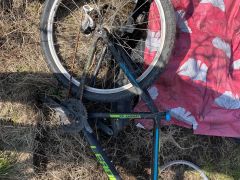 Predám nekompletný bycikel leader fox