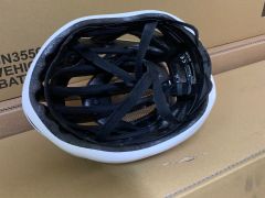 Cyklistická prilba Abus AirBreaker