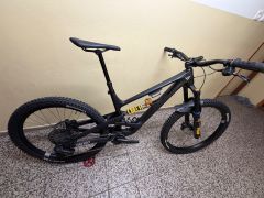 Yt capra core 3 cf